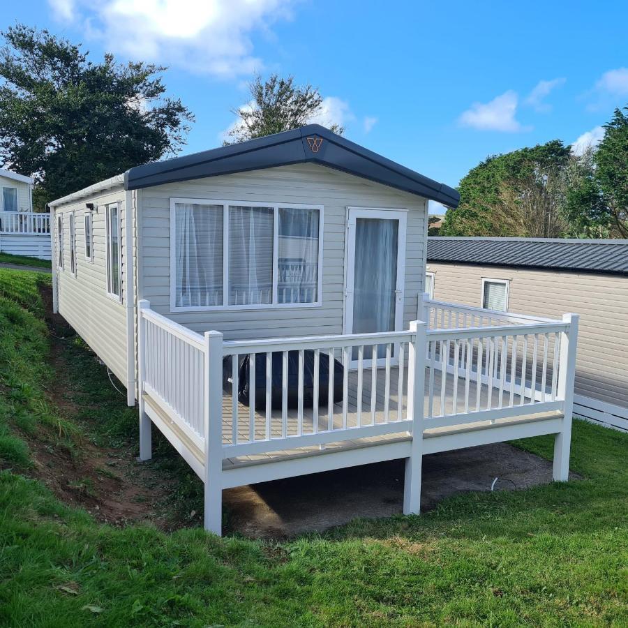 Villa Mawgan Pads Newquay Bay Exterior foto